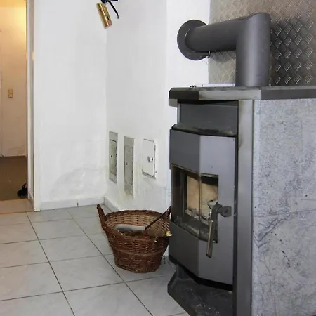 Apartment In The Manor House Silenz, Kluis Lejlighed Kluis