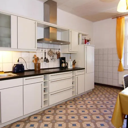 Lejlighed Apartment In The Manor House Silenz, Kluis Kluis